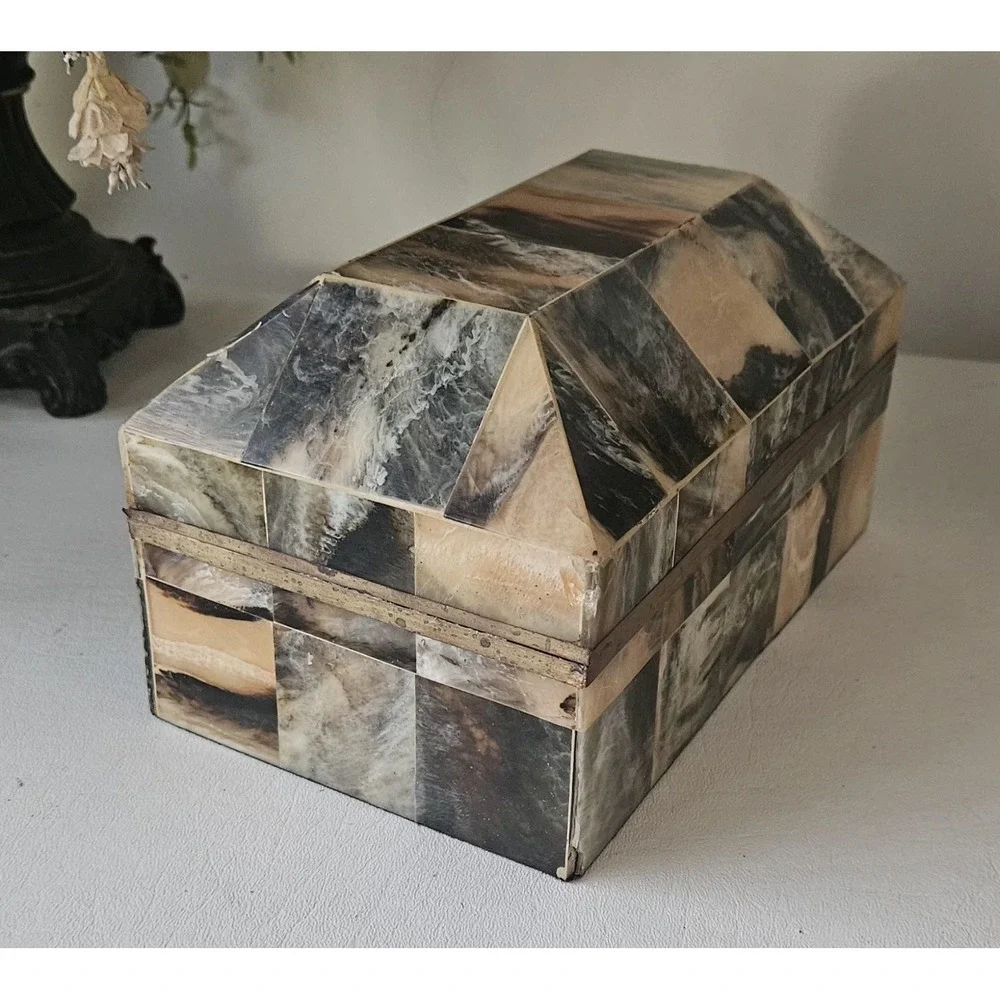Vintage Tessellated Horn Trinket Box With Brass Trim
